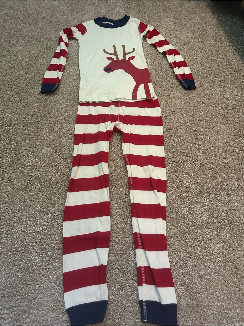 Hanna Andersson Red & Cream Reindeer Stripe Pajama Set with Navy Trim